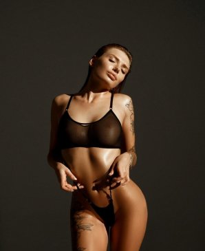 Сабрина, 25